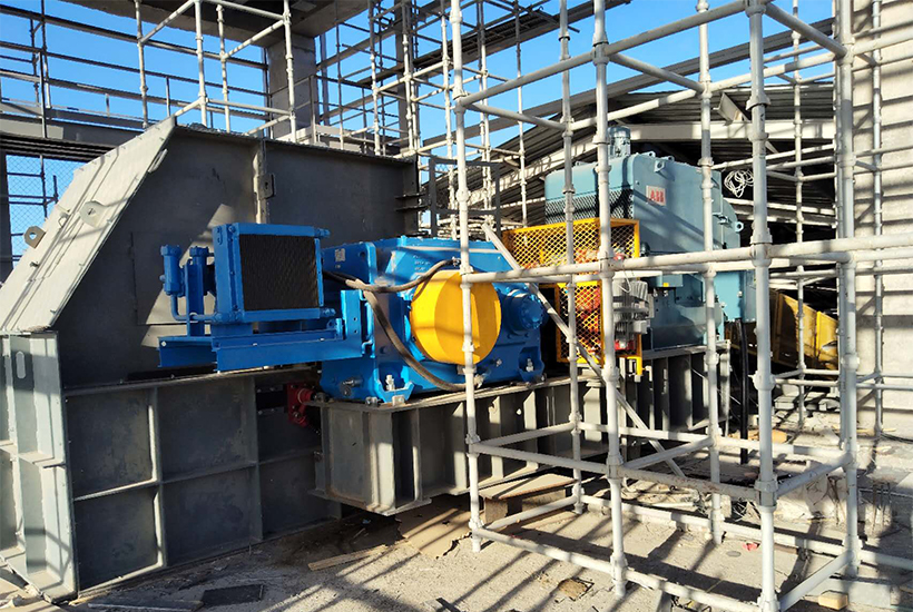 Oil shale belt conveyor gearmotor.